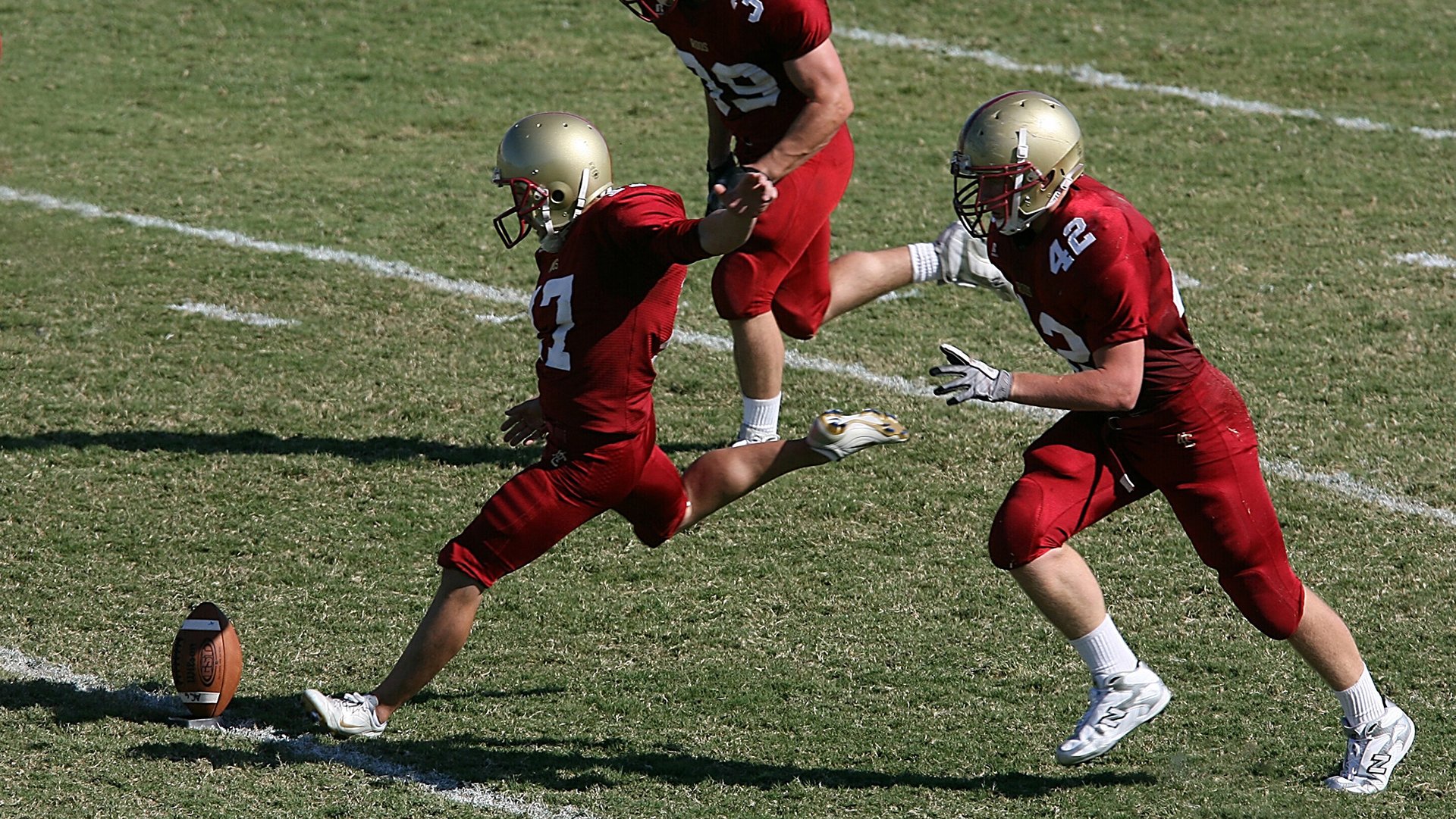 弗朗索瓦·霍尔茨豪伊泽：南非队的强力半场背后，推动战术实施